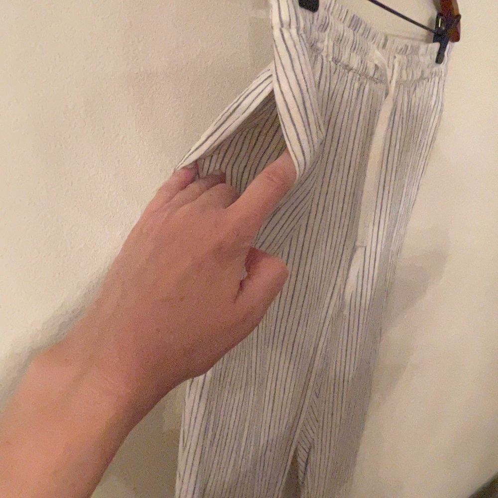 Rails Linen Blend Draw Strings Capri Pants, Sz M - image 3